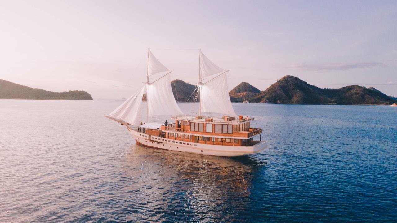 Read more about the article LUXURY 11
