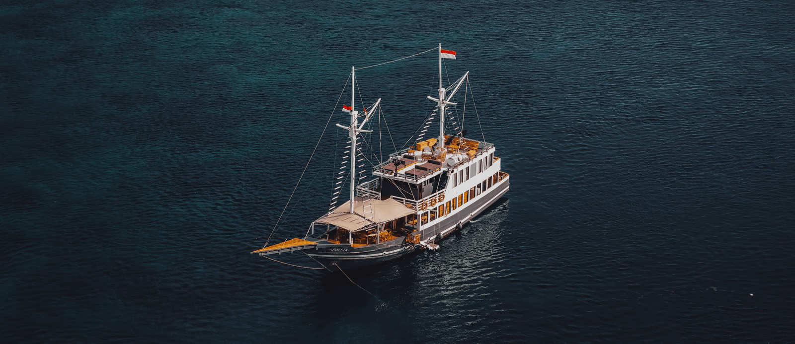Read more about the article LUXURY 21