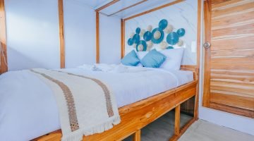 Deluxe Cabin Middle-5
