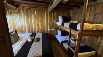 deluxe-12-sharing-room (2)