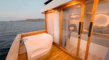 luxury-21-moon-cabin (3)
