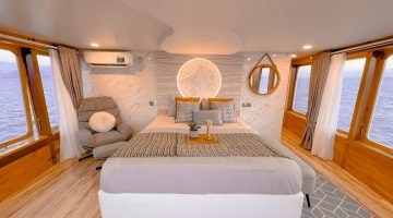 luxury-21-moon-cabin (6)