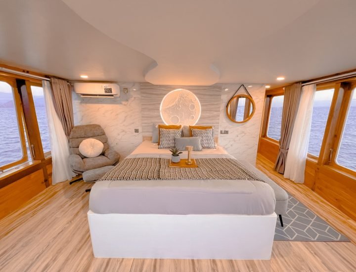 luxury-21-moon-cabin (6)