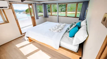 superior-8-master-cabin (2)