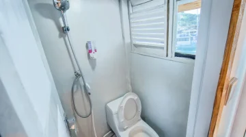 superior-8-private-cabin-with-balcony (4)